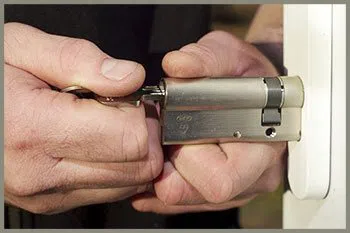 Forest Glen IL Locksmith Store Forest Glen, IL 773-897-0350